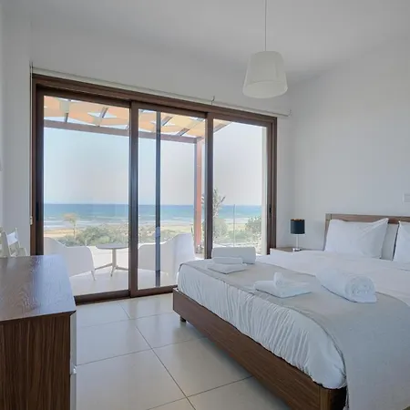 Eros Retreats Beachfront *