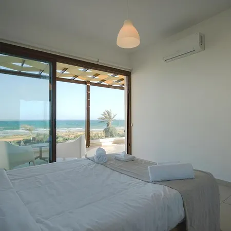 Eros Retreats Beachfront * Ayia Napa