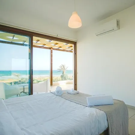 Eros Retreats Beachfront * Ayia Napa
